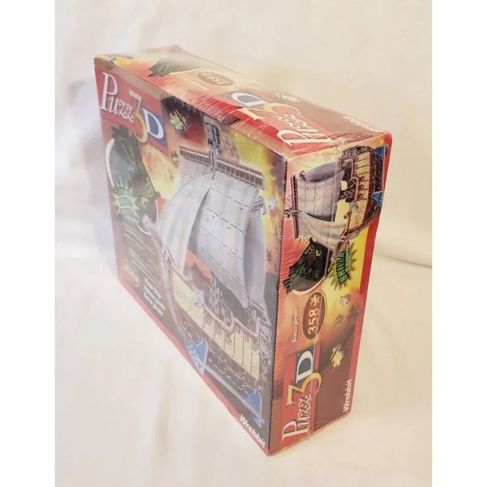 Wrebbit PUZZLE 3D PIRATE SHIP GLOWS IN THE DARK - 358 PIECES (#04402)